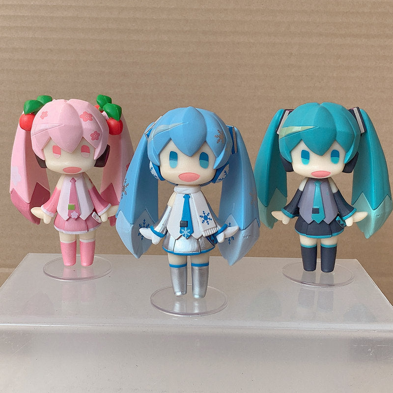 Hatsune Miku cherry blossom chibi figurine