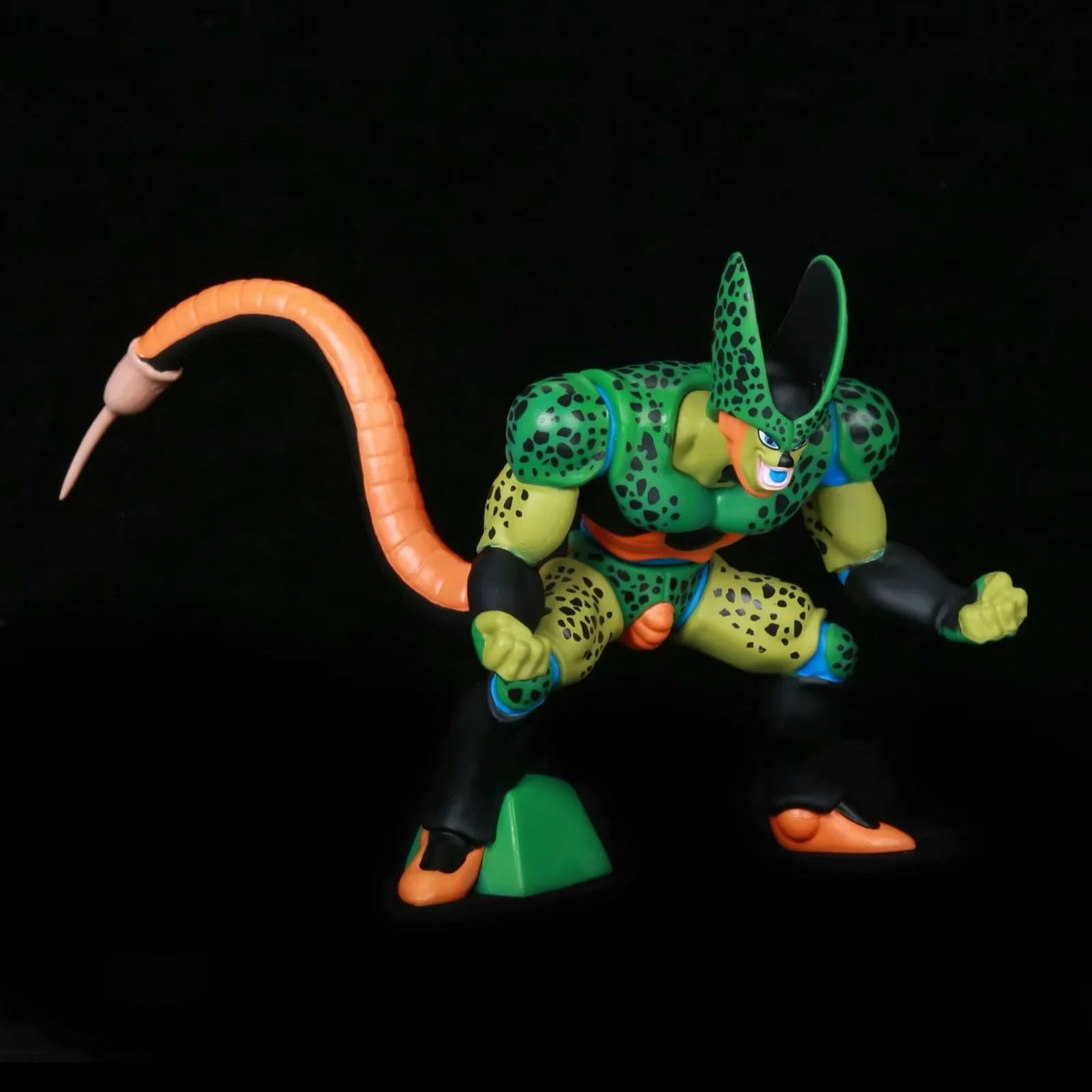 Dragon Ball Z Cell second form figure