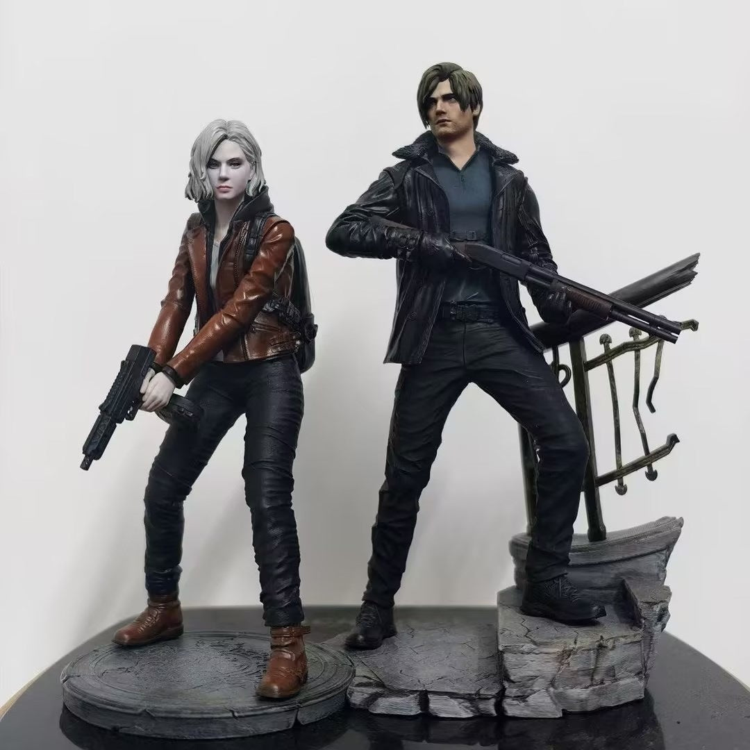 Resident Evil Leon Kennedy Ada Wong figure set