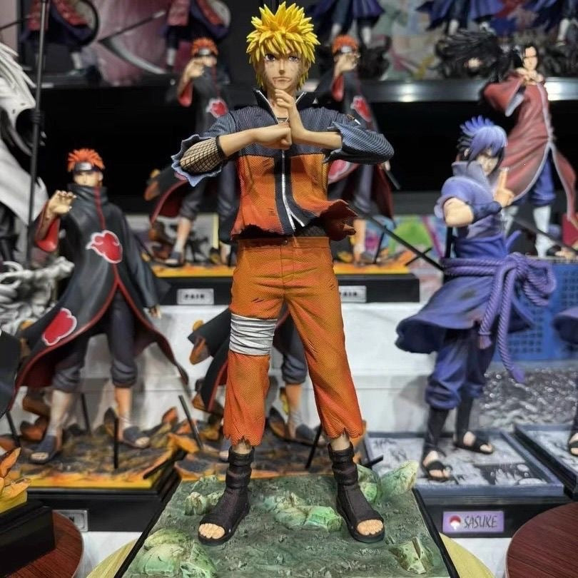 Naruto Uzumaki hand seal battle damage GK statue