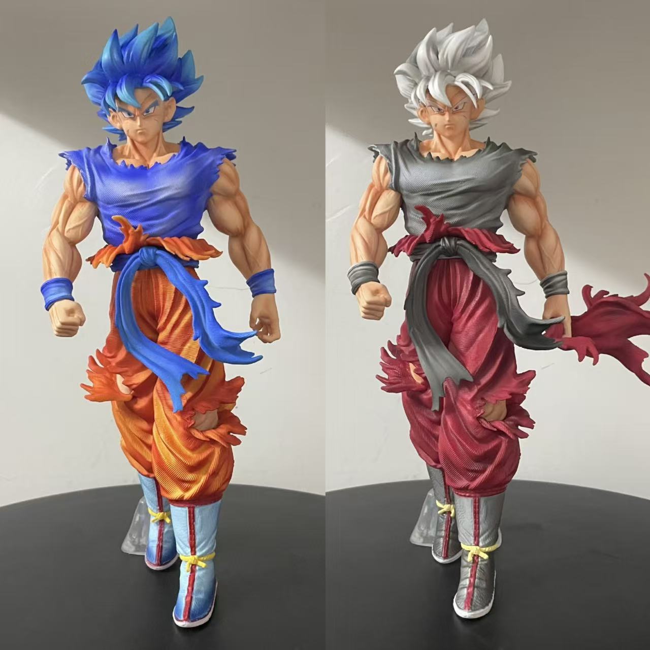 Dragon Ball Super Super Saiyan Blue Goku Ultra Instinct Goku set