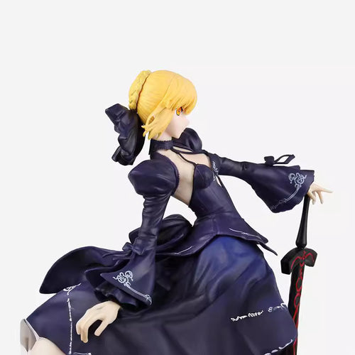 Altria Pendragon black dress statue