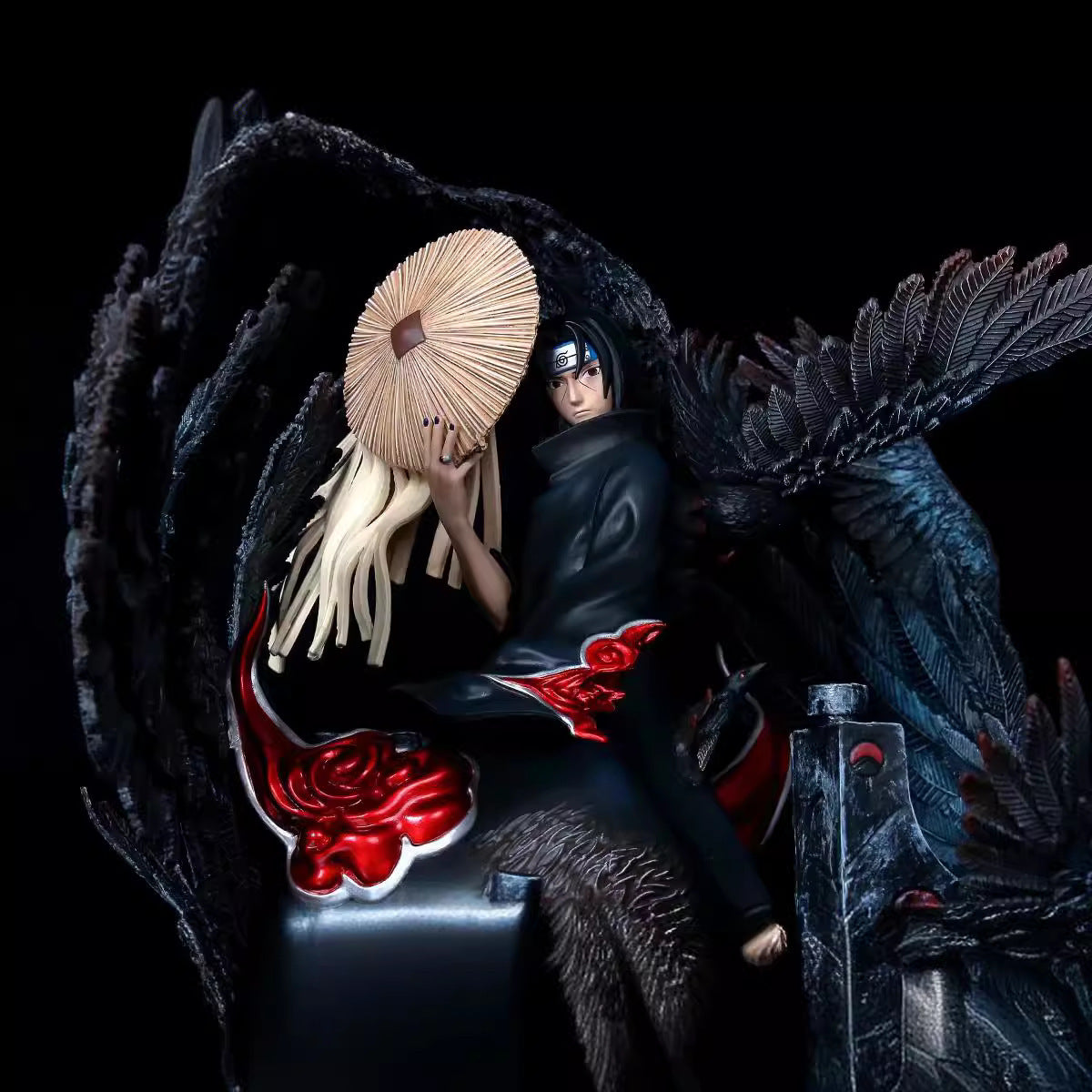Naruto Itachi Uchiha crow GK statue