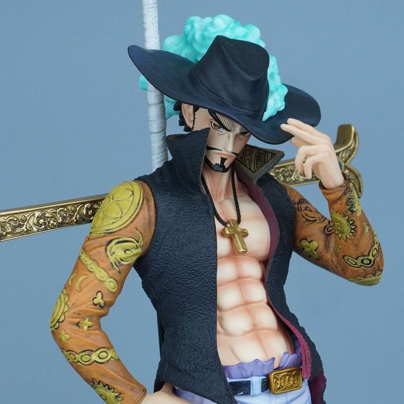 One Piece Dracule Mihawk figure