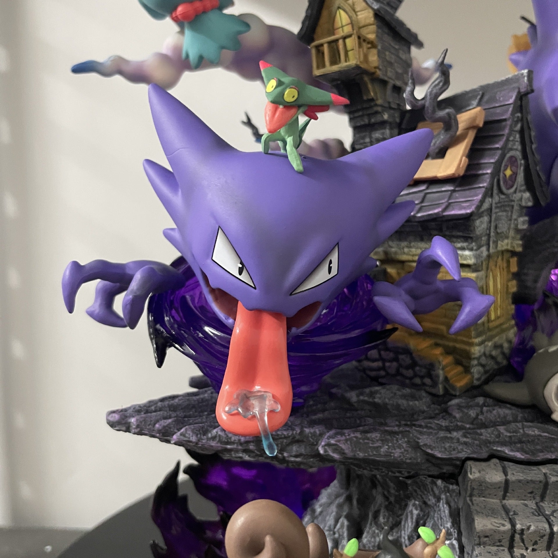 Pokemon Ghost‑Type Pokemon Halloween Haunted House Diorama Statue