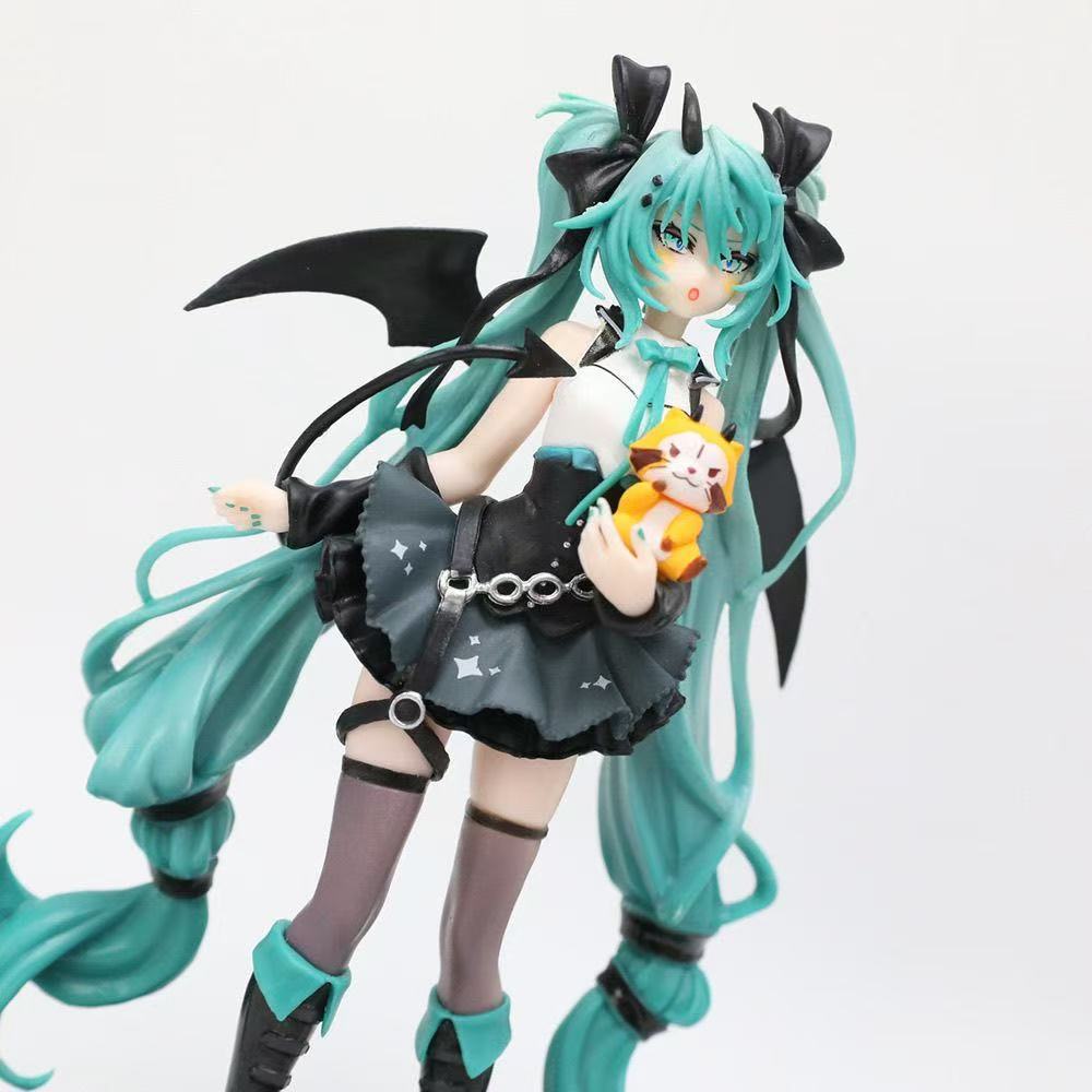 Hatsune Miku devil theme figure