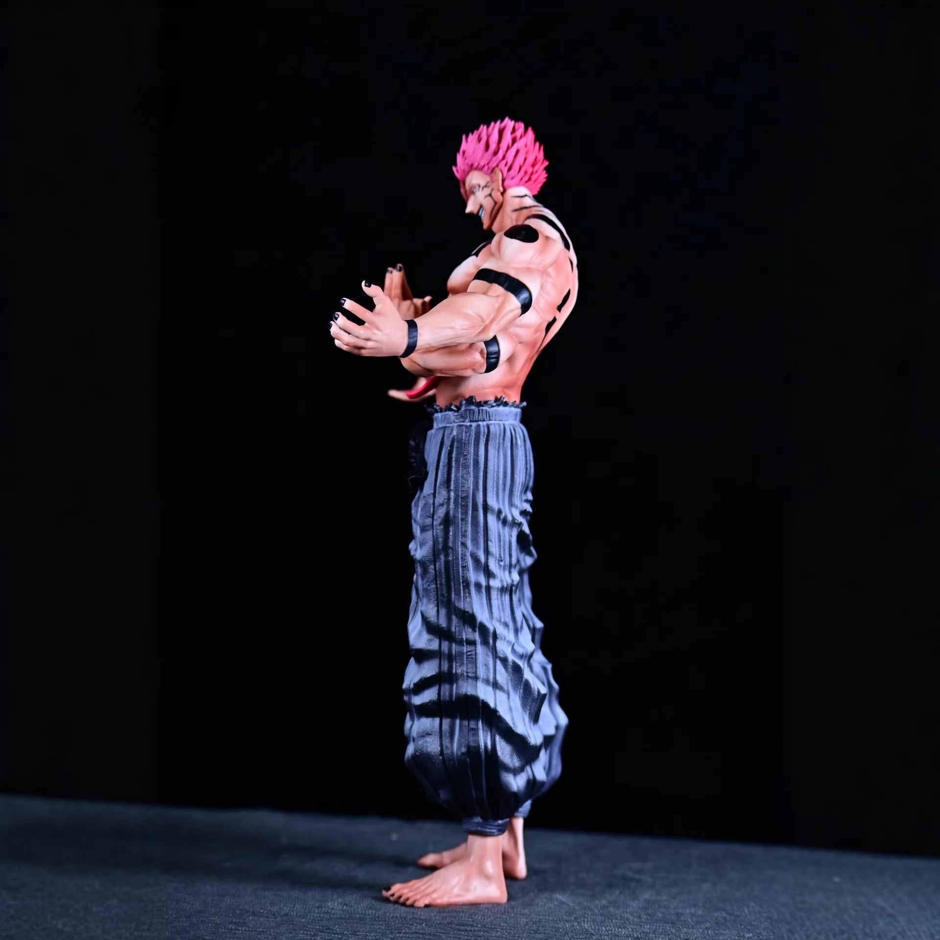 Jujutsu Kaisen Ryomen Sukuna 4 arms figure