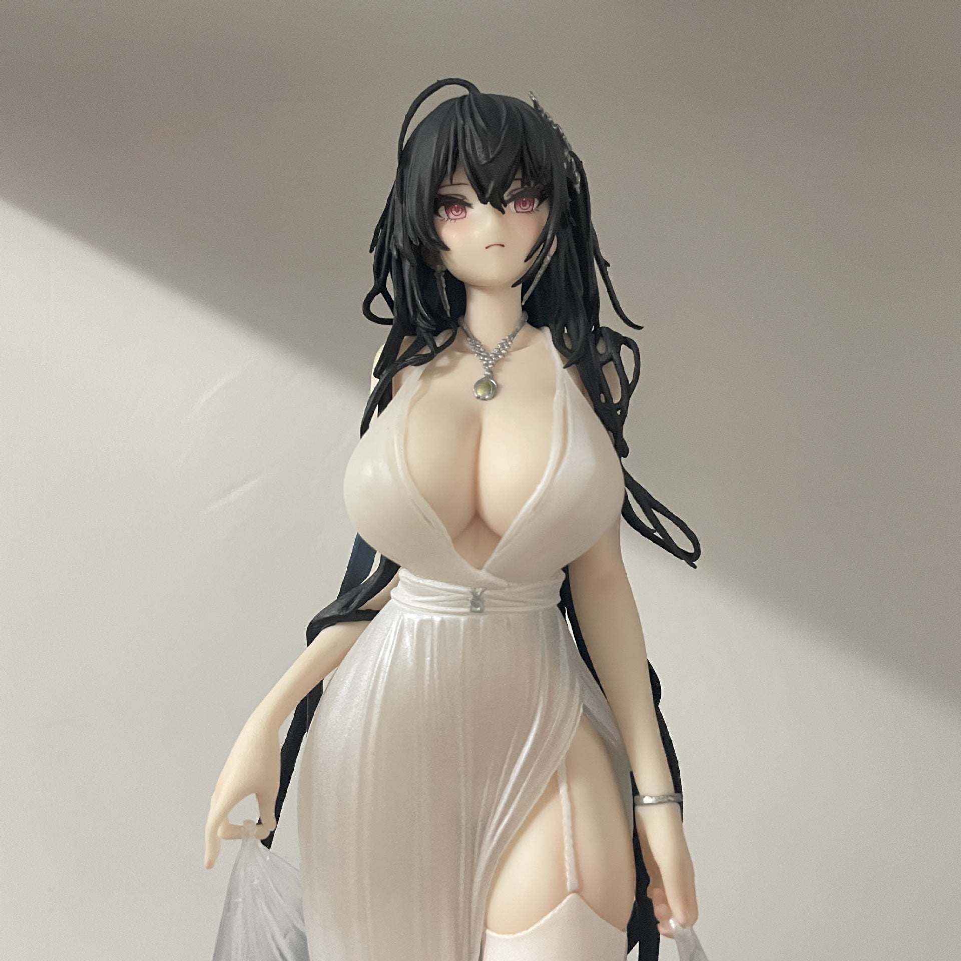 Azur Lane Taiho wedding dress figure