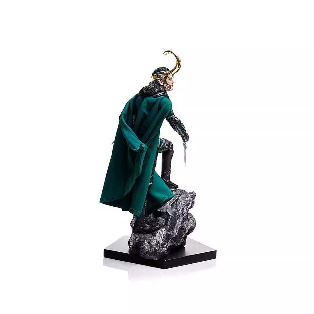 Marvel Loki statue figure Ragnarok
