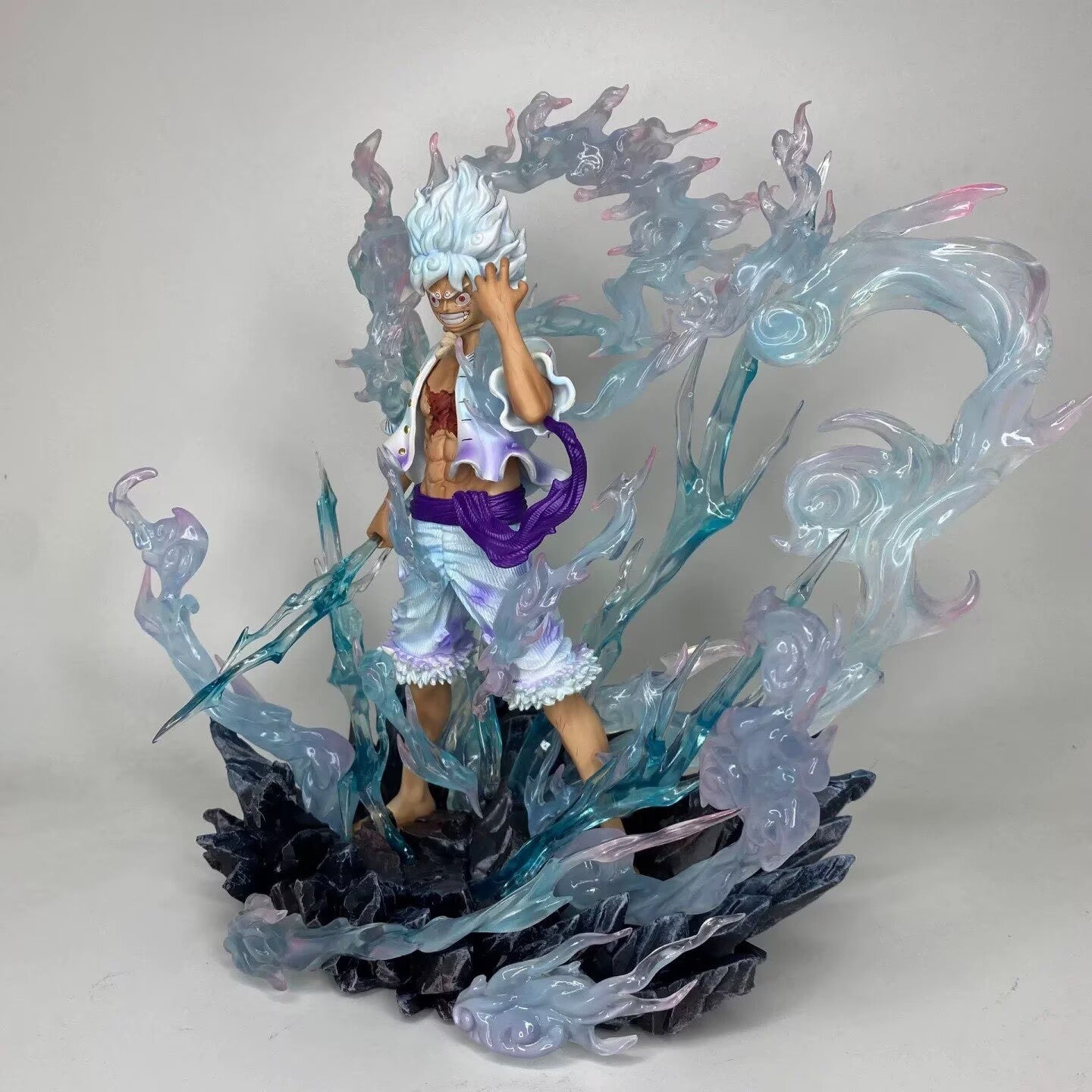 One Piece Luffy Gear 5 Nika figure