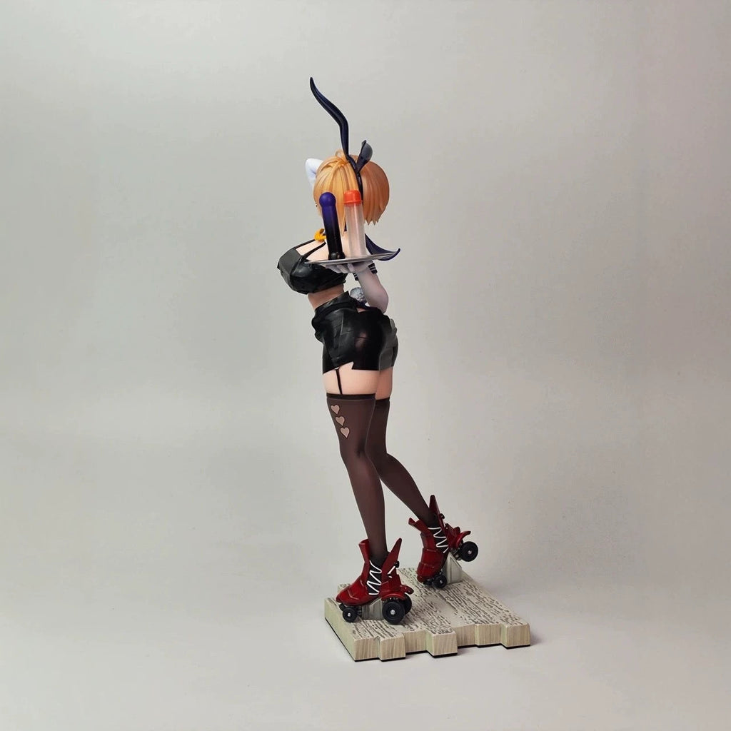 bunny girl roller skate waitress GK figure