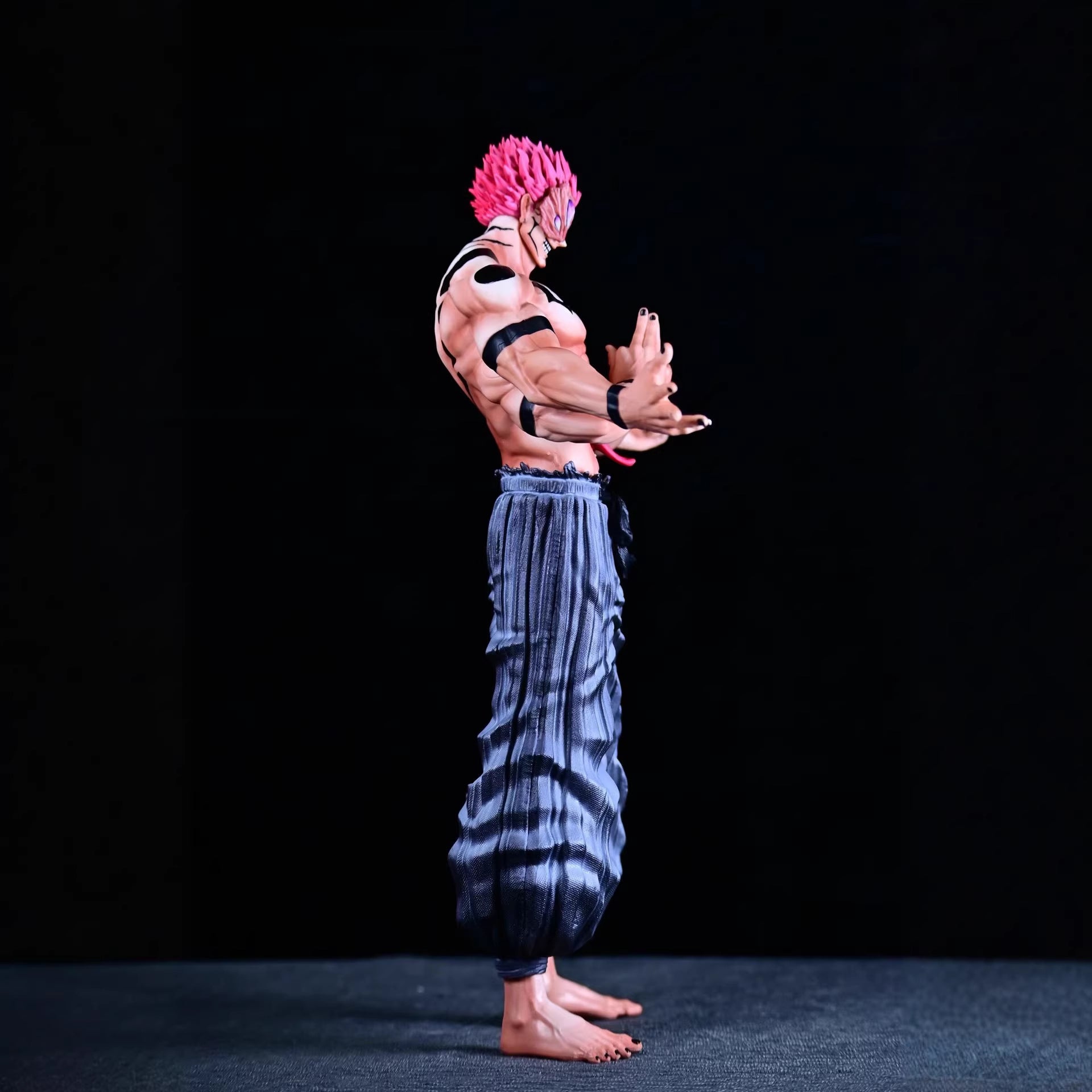 Jujutsu Kaisen Ryomen Sukuna 4 arms figure