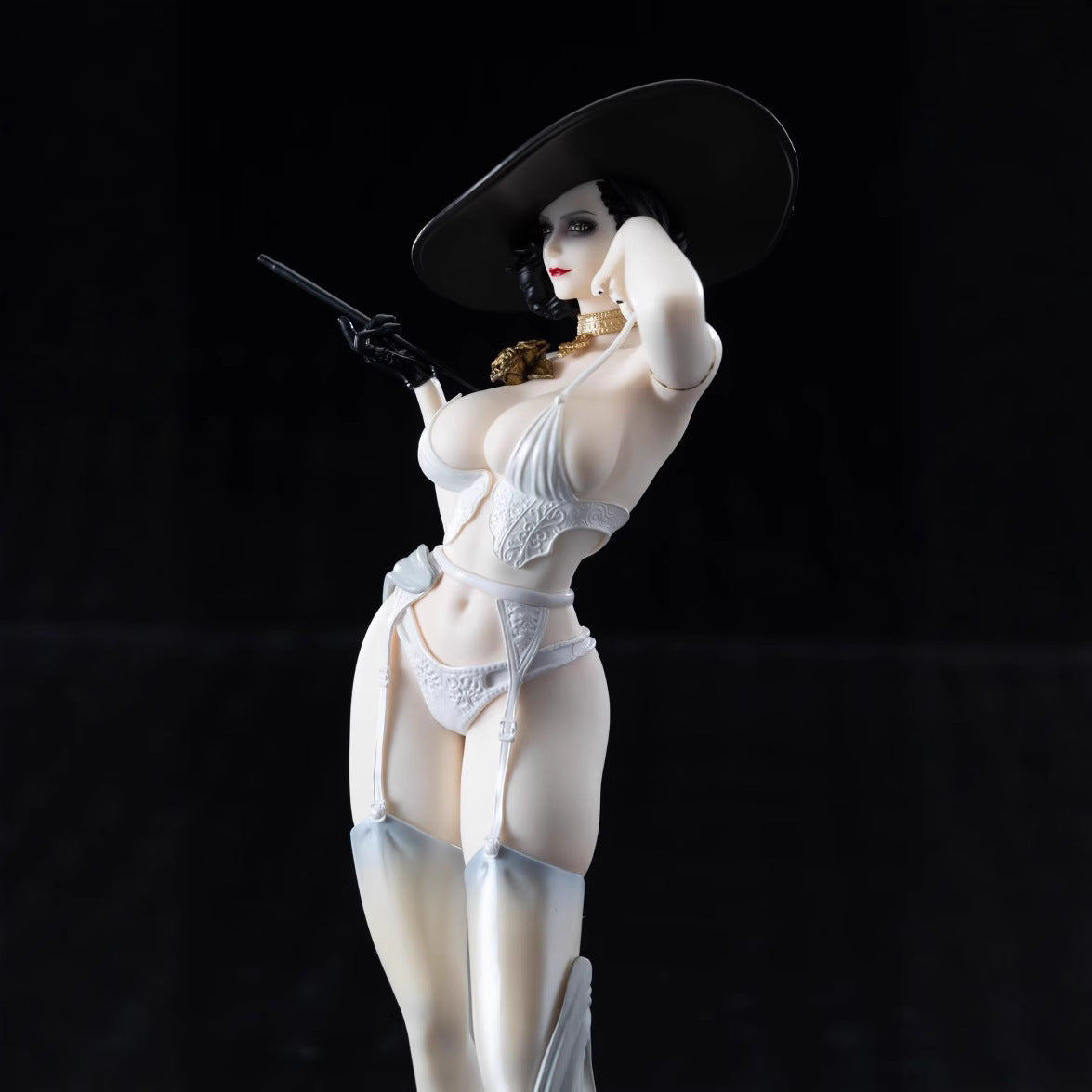 Resident Evil Lady Dimitrescu GK statue
