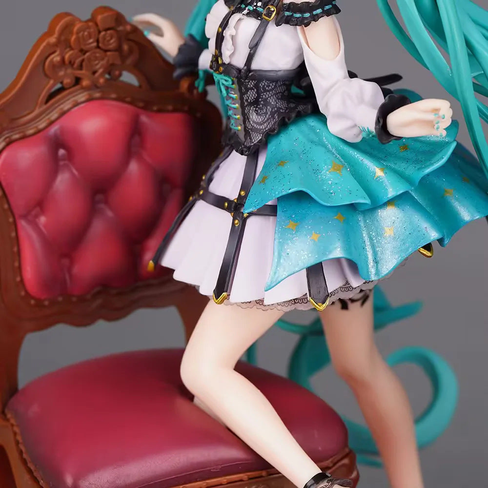 Hatsune Miku gothic dress chair figure
