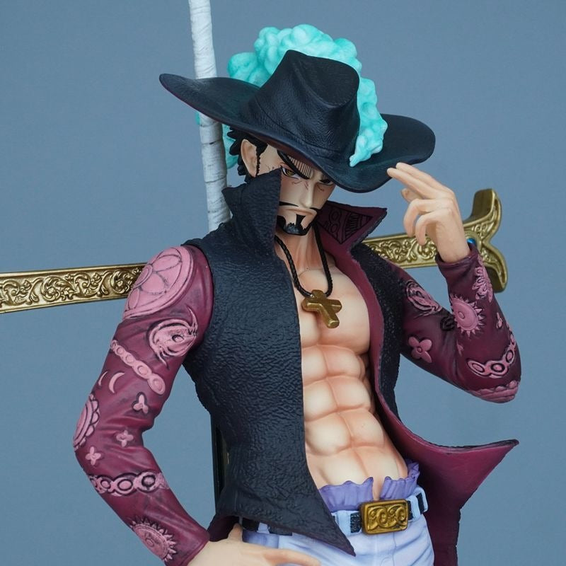 One Piece Dracule Mihawk figure