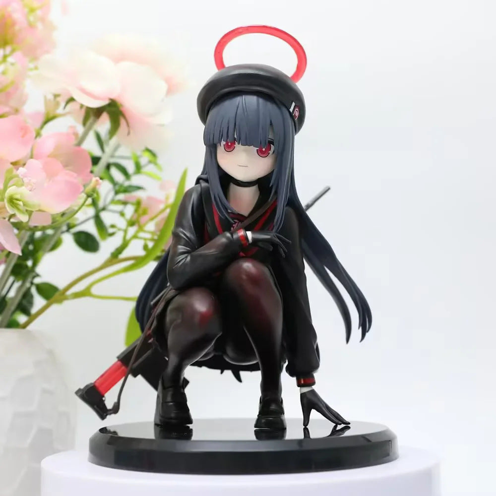 Blue Archive Tsurumaki Chiyo squat figure Chiyo beret rifle figurine