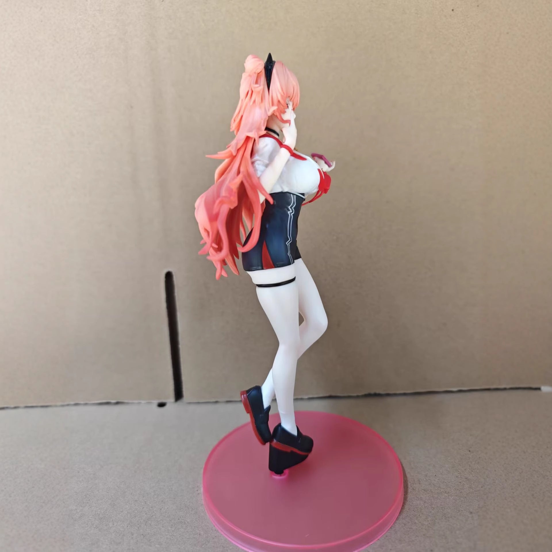 Blue Archive Kikata Kayoko selfie figure