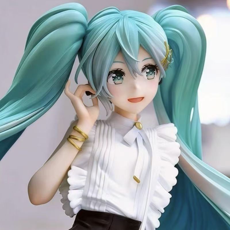 Hatsune Miku casual fashion outfit figure