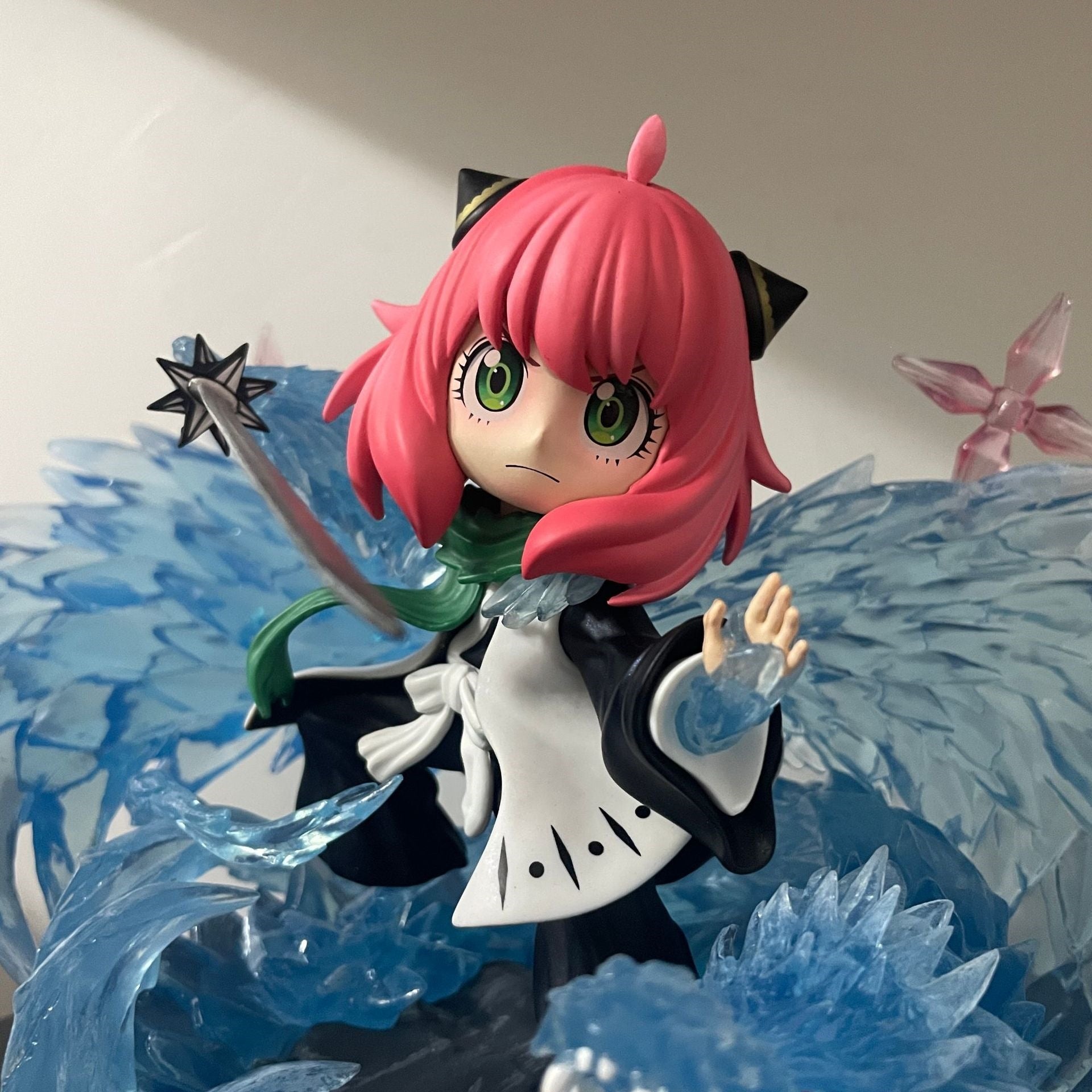 Spy x Family Anya Forger magic GK figure