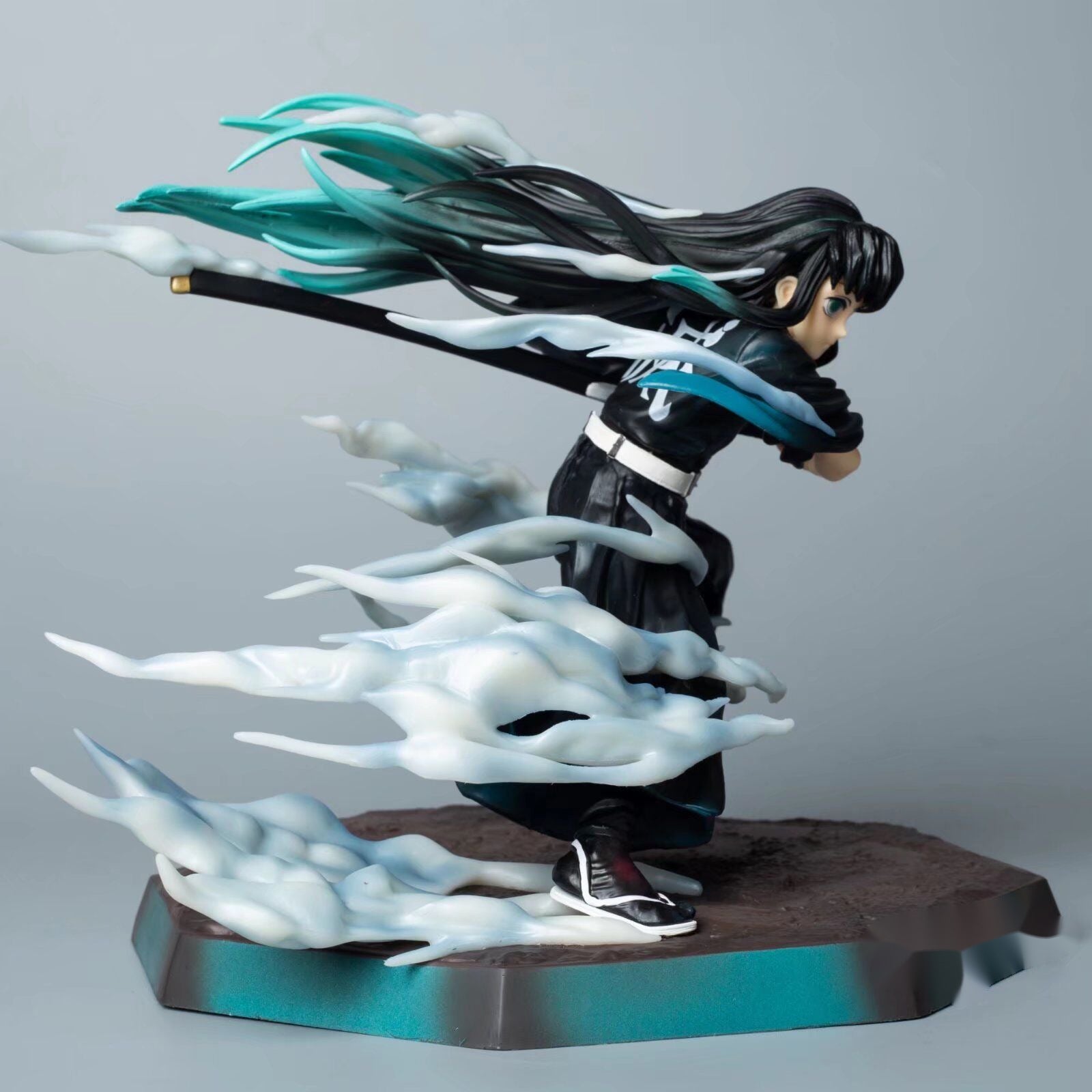 Demon Slayer Tokito Muichiro figure