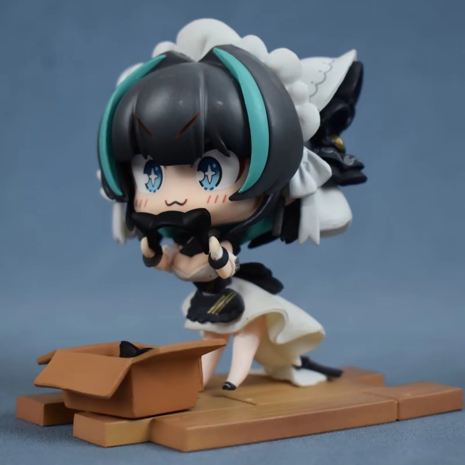 Azur Lane Cheshire chibi figure