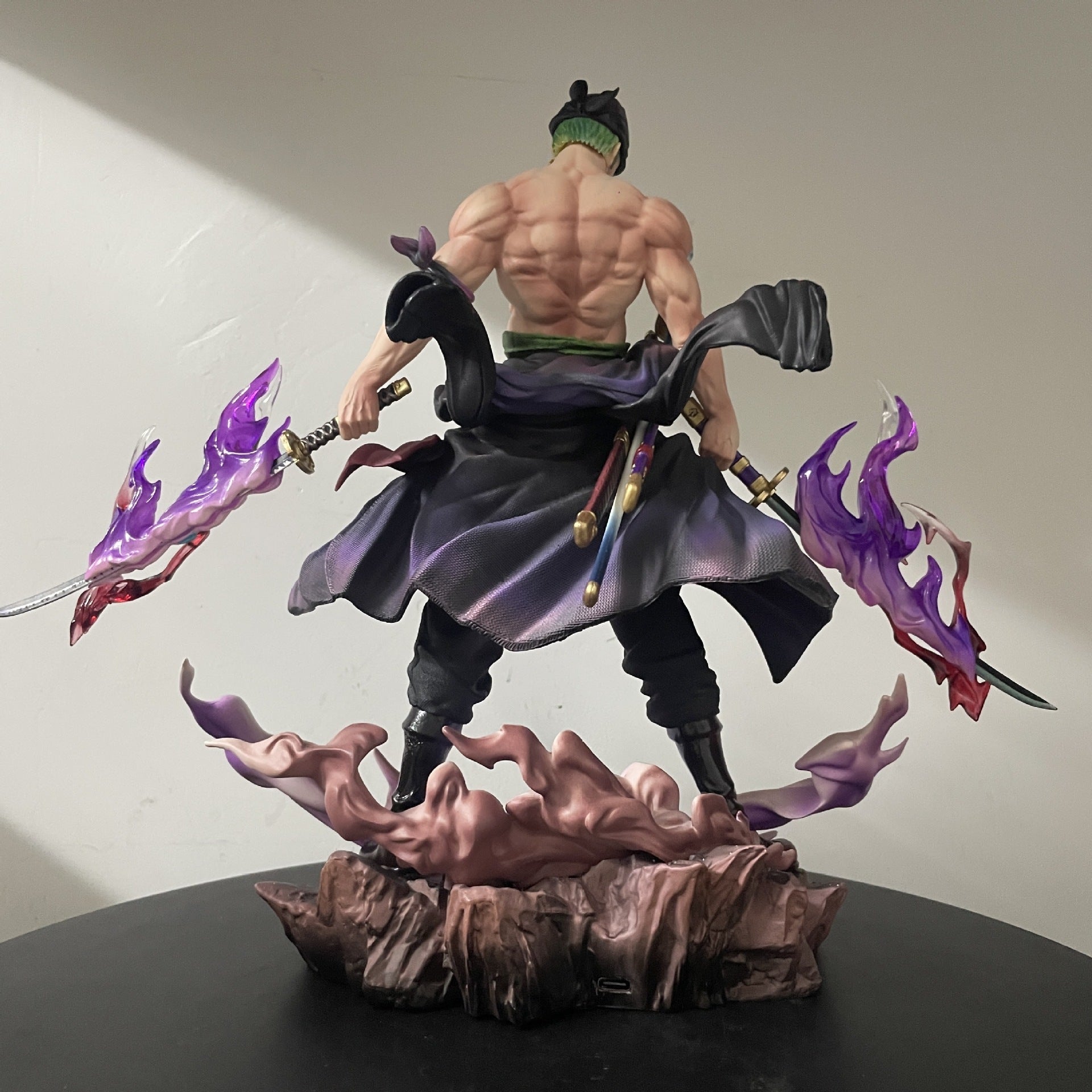 One Piece Roronoa Zoro Sky Painting Yama Double Headed Carving Battle Scene Model Ornament Box Set Handmade