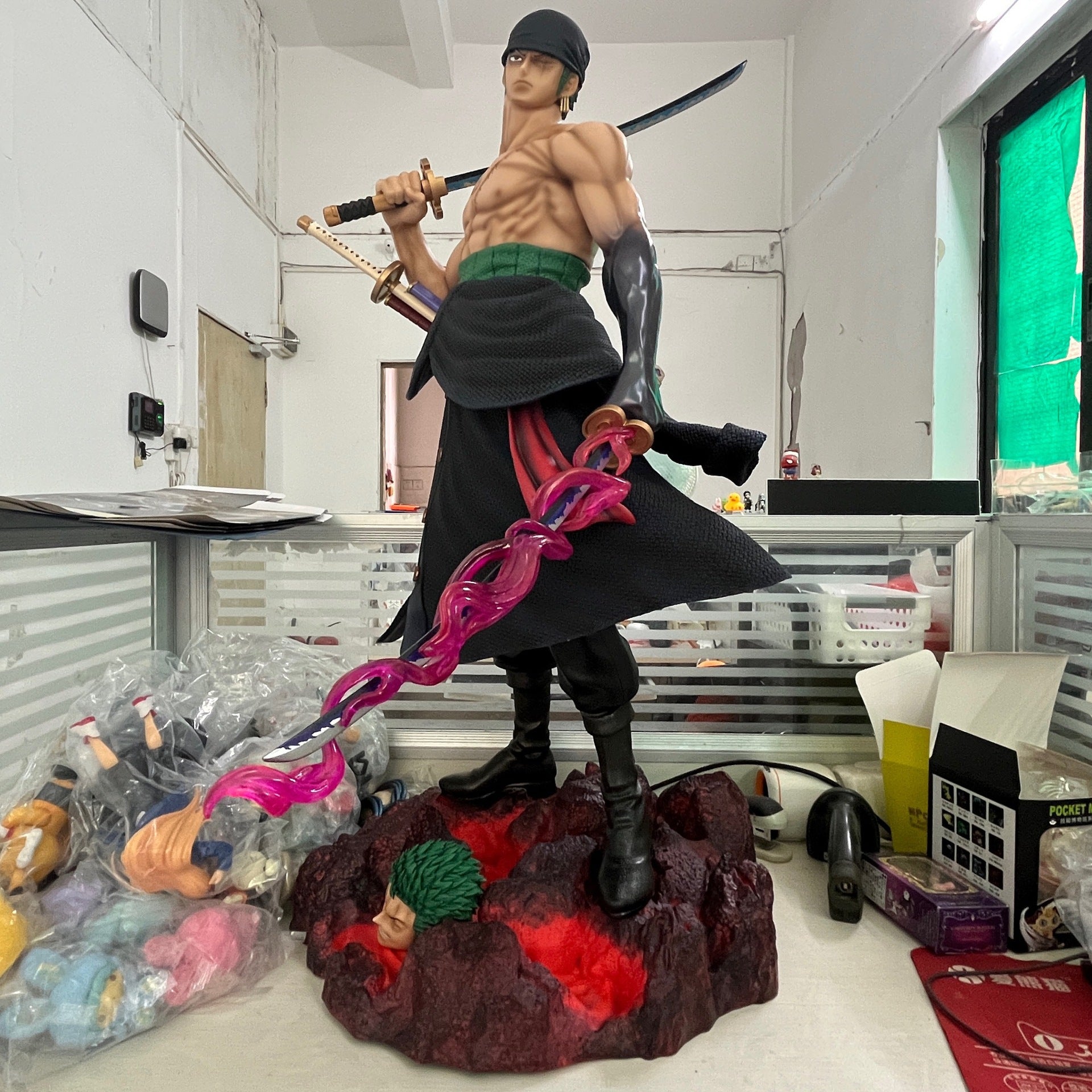 One Piece Roronoa Zoro GK statue large-scale