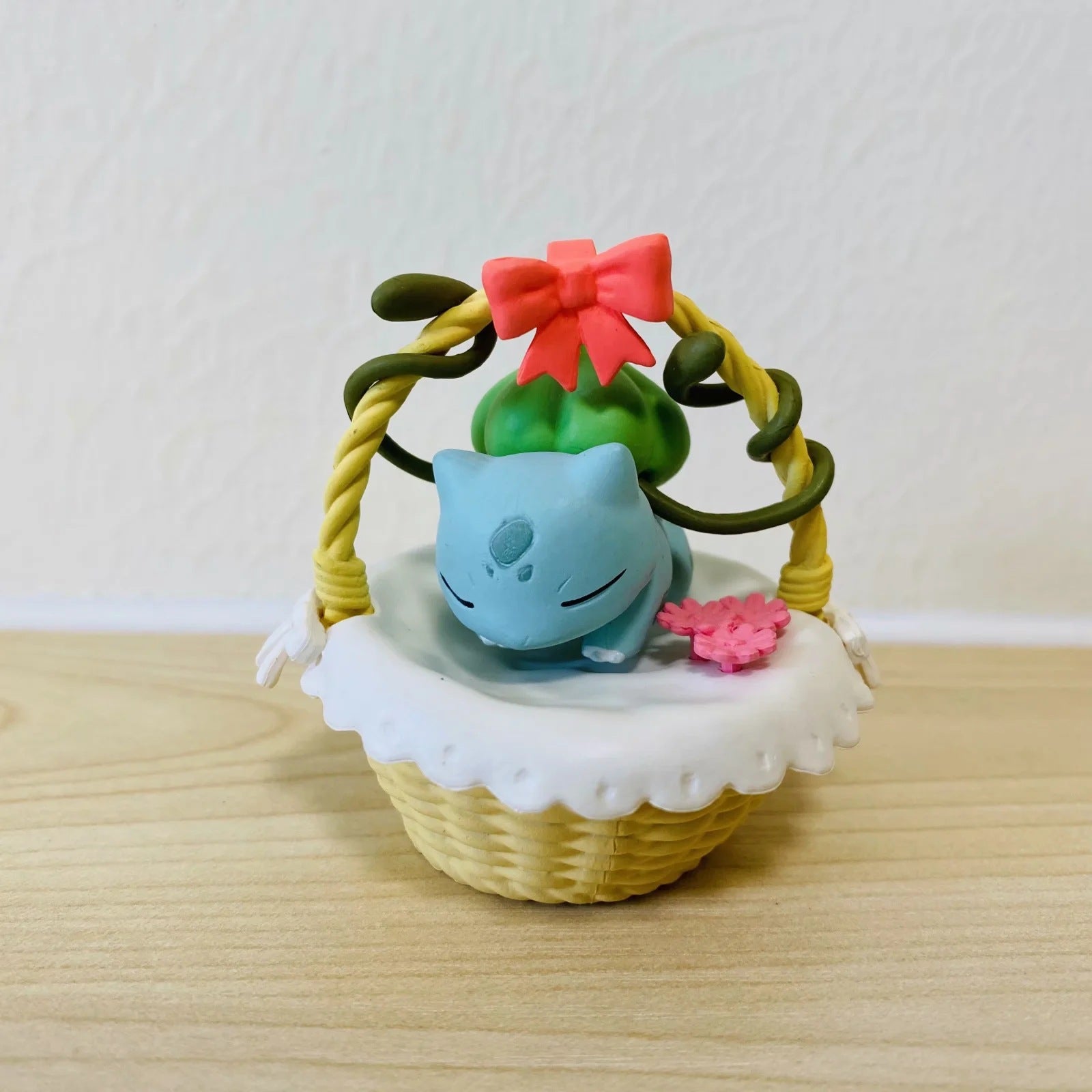 Pokemon Sleeping In Basket GK Mini Figure Set