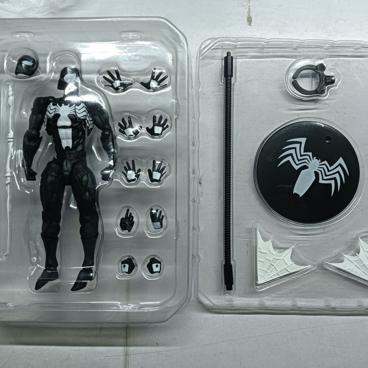 Marvel Scarlet Spider Symbiote Spider‑Man action figure set
