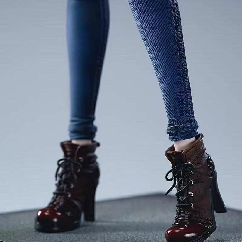 Dragon Ball Android 18 denim outfit figure