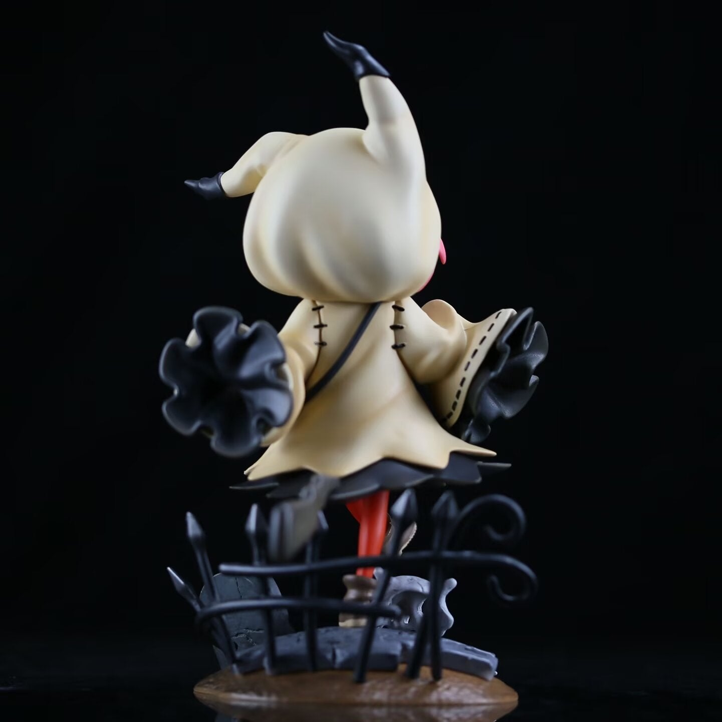 Spy x Family Anya Forger Cos Mimikyu Graveyard Diorama Statue