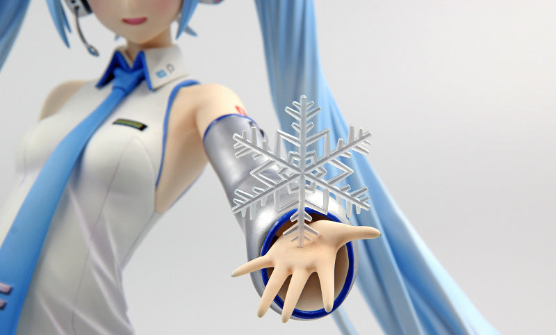 Hatsune Miku figure set
