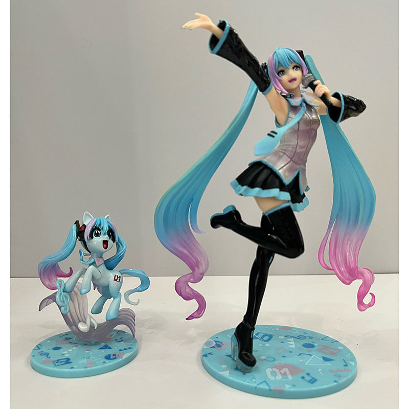 Hatsune Miku My Little Pony collaboration figure set