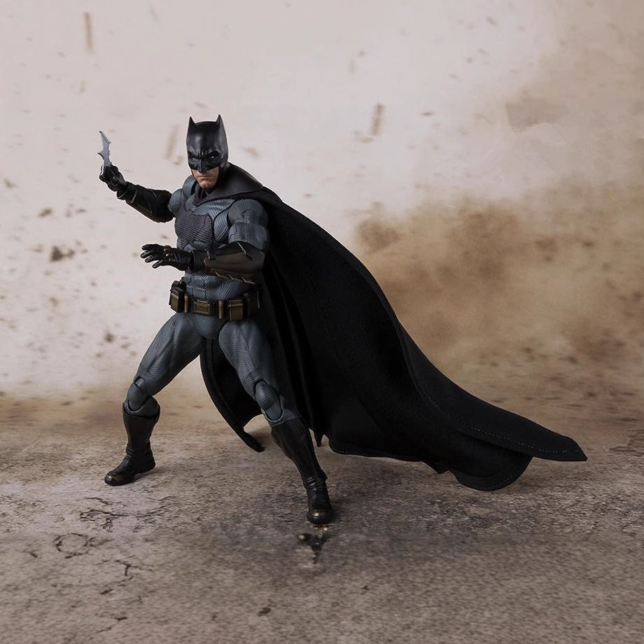 SHF Batman Justice League action figure