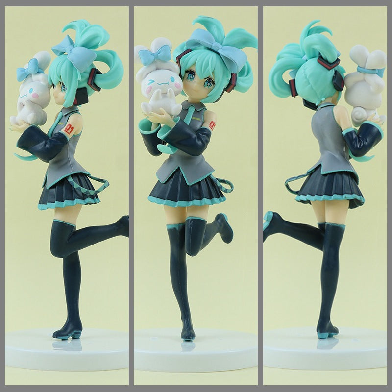 Hatsune Miku x Cinnamoroll prize figure