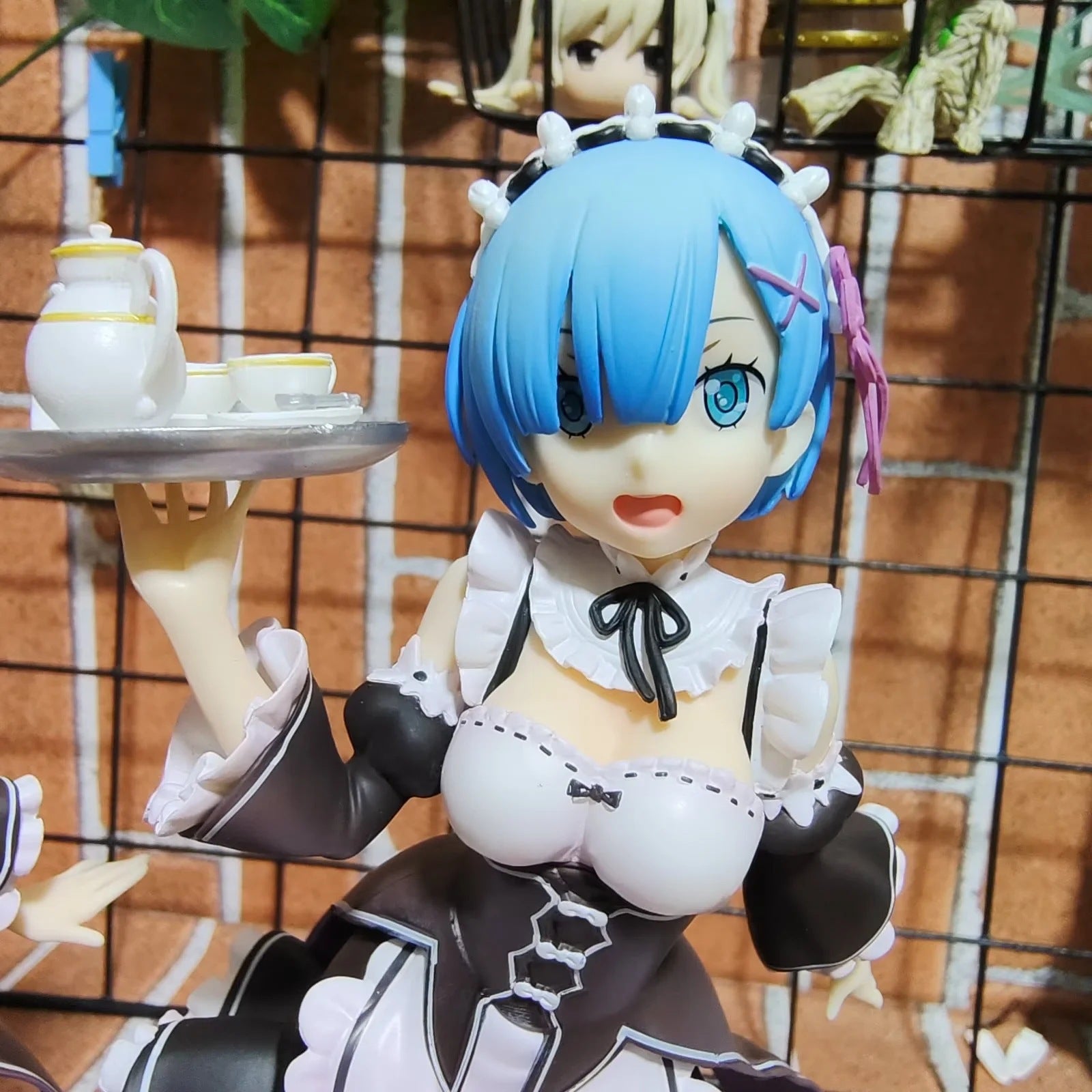 Re:Zero Rem Maid Demon Horn & Tea Tray GK Statue Set