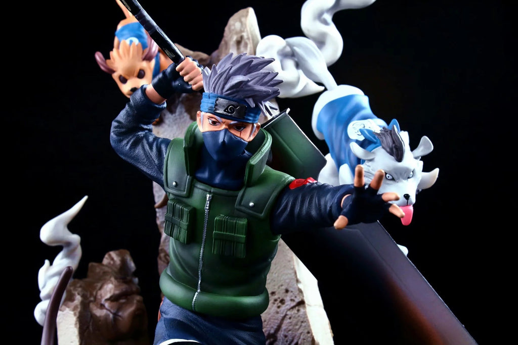 Naruto Kakashi Hatake with eight ninja dogs GK statue