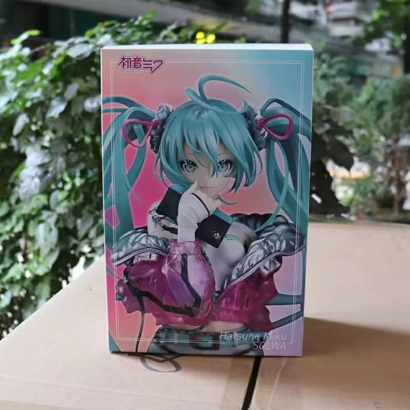 Hatsune Miku casual street style prize figure