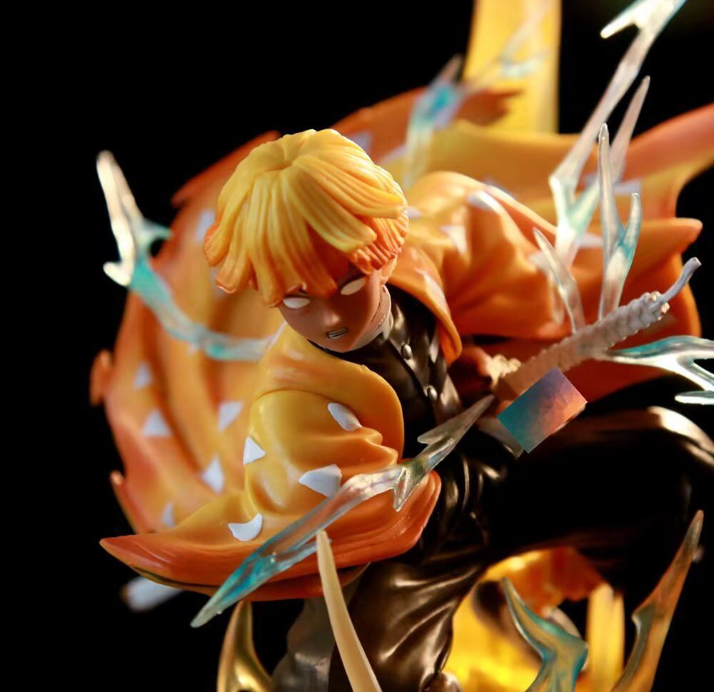 Demon Slayer Zenitsu Agatsuma GK figure