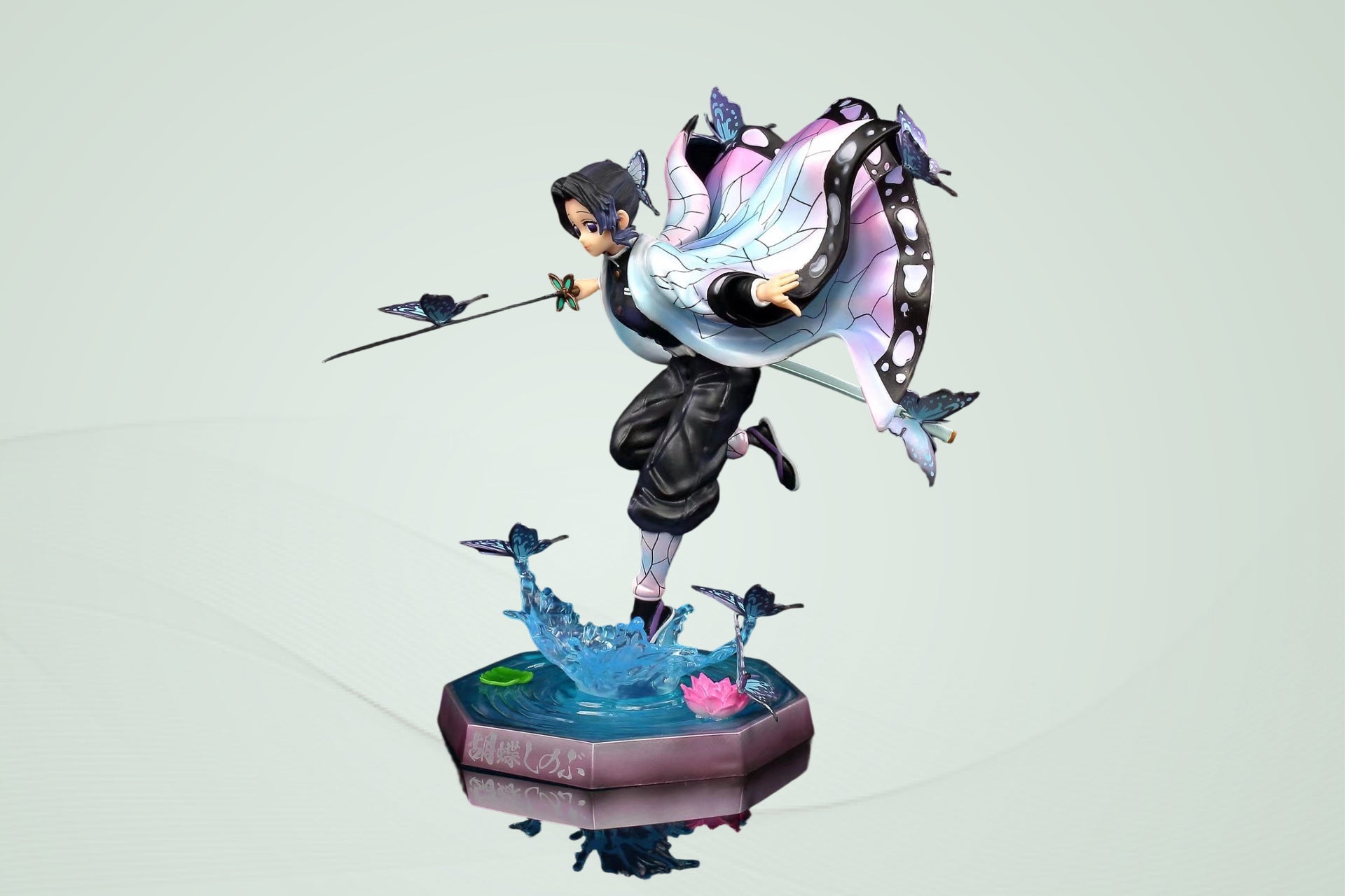 Demon Slayer Shinobu Kocho GK statue