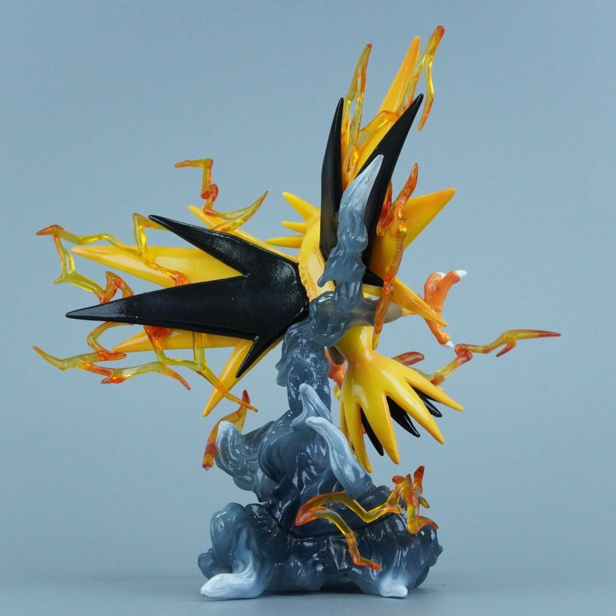Pokemon Zapdos Lightning Effect Diorama Statue