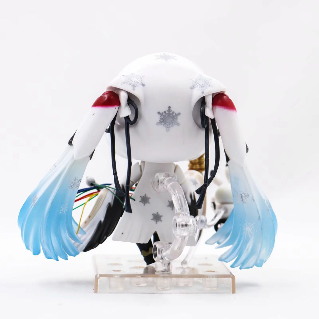 Snow Miku shrine maiden nendoroid figure