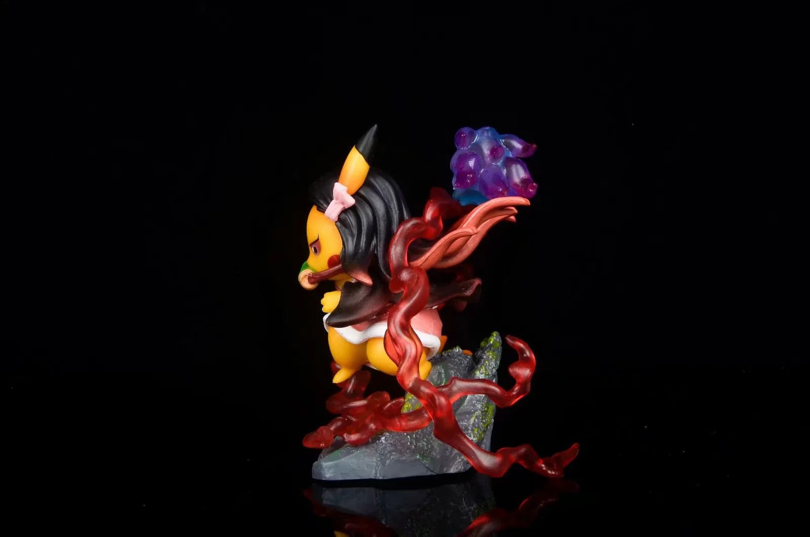 Pokemon × Demon Slayer Crossover Pikachu Cos Tanjiro & Nezuko GK Statue Set